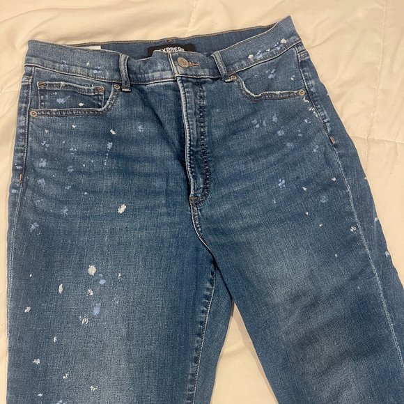 blue express mom jeans with paint splatter - Picture 3 of 5
